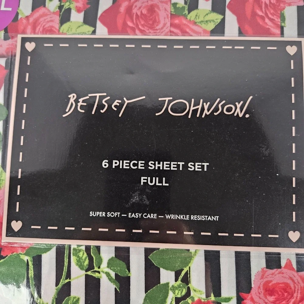 Betsey Johnson betsey johnson